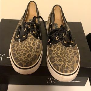 Leopard top slider sperry shoes